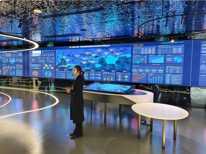 跨越边界，科技筑梦——香港青少年探访大湾区科创企业，体验数字技术赋能未来